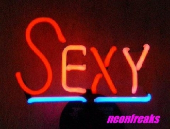 SEXY Neonleuchte Tables neon sign Neonreklame Leuchtreklame news
